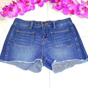Lucky Brand patch pocket shorts